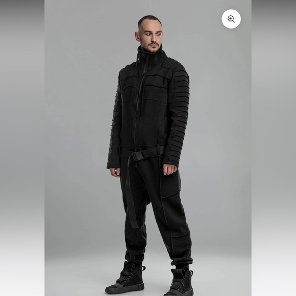 MDNT45  black jumpsuit - Picture 14 of 16